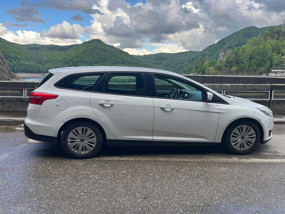 Ford Focus 2015 (al 2-lea proprietar, inmatriculata in Romania)