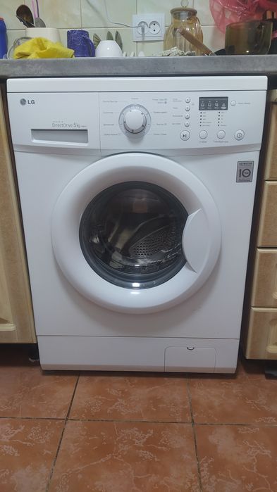 Стиральная машинка автомат