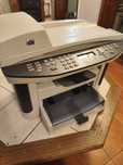 Multifuncțională imprimanta scaner fax HP M1522nf