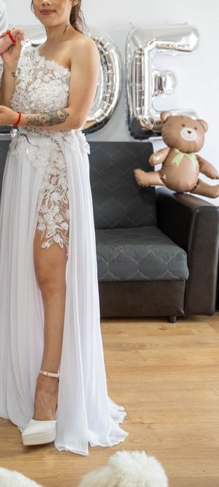 Rochie alba mireasa