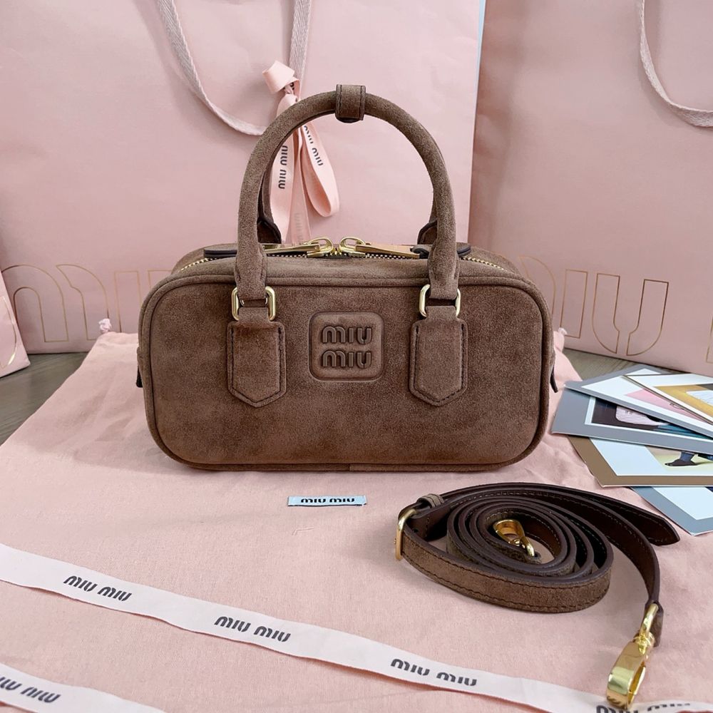 Geanta Miu Miu