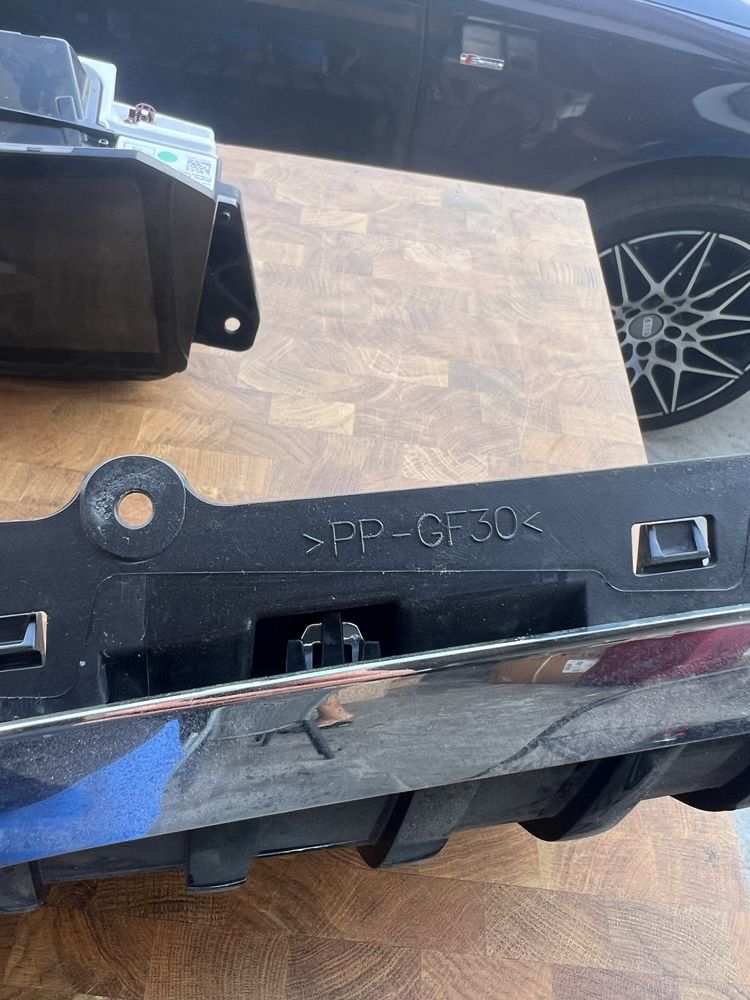 BMW  AUDI предни решетки
