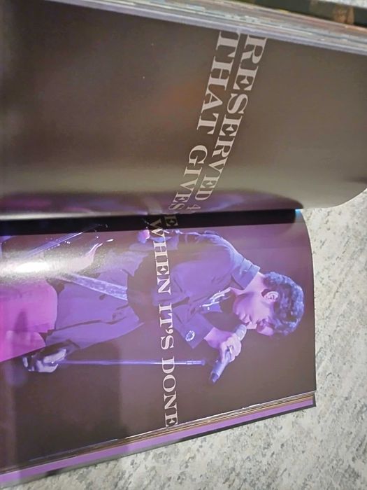 Колекционерска книга 21 нощи на Принс от Лондон