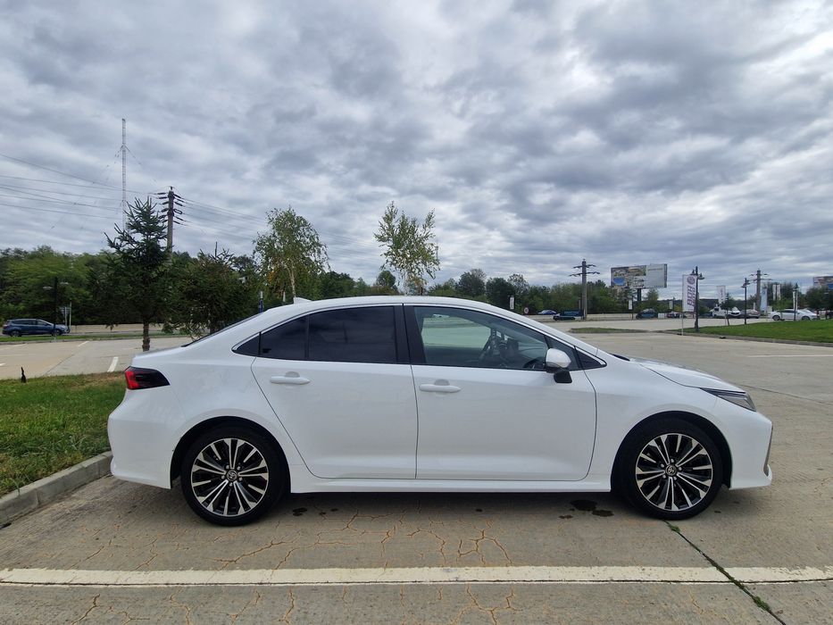 Toyota Corolla Hybrid ///NU FAC SCHIMB!!///