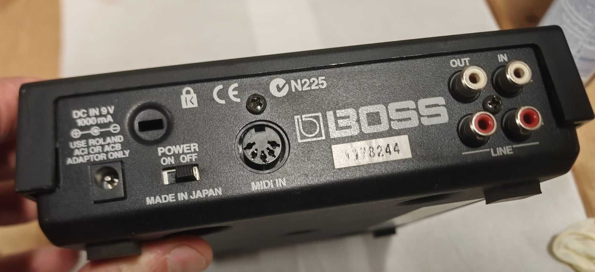 Sampler ( mixer ) BOSS DR. SAMPLE SP-303 ( ROLAND )