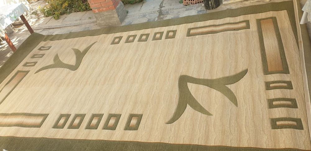 Продаётся ковёр идеальный