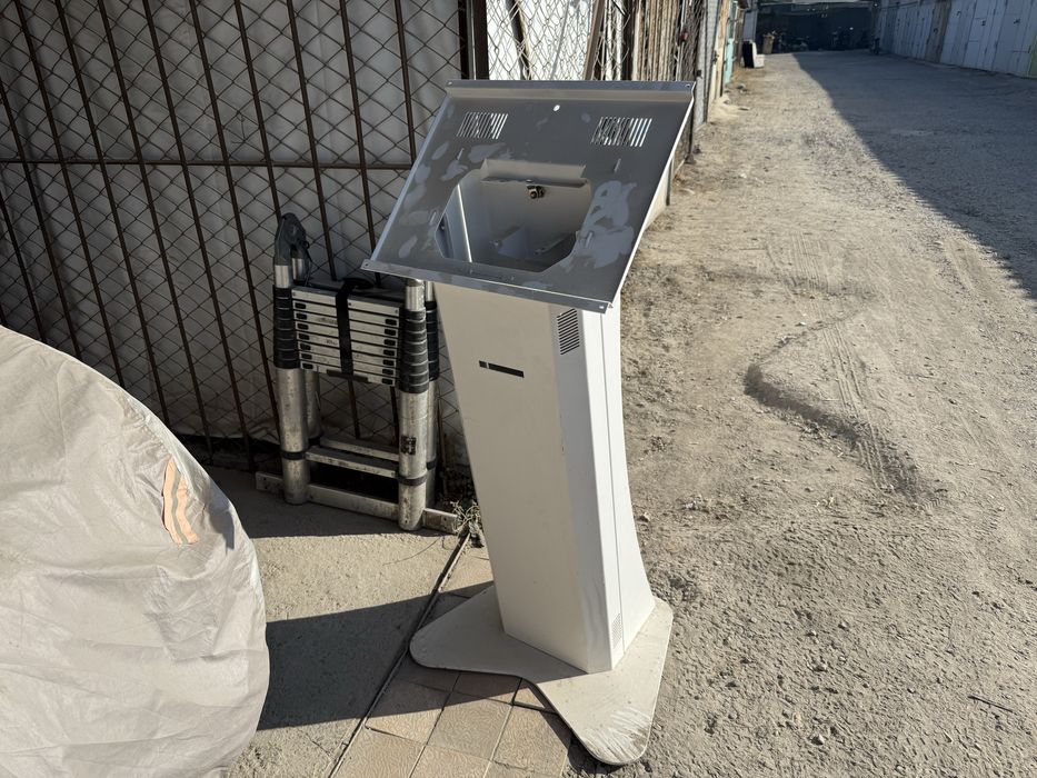 * корпус от системы электронная очередь в хорошем состоянии