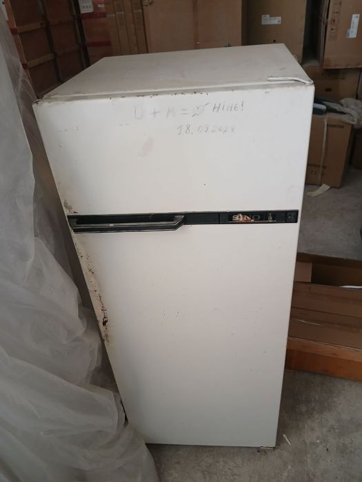 Продается холодильник