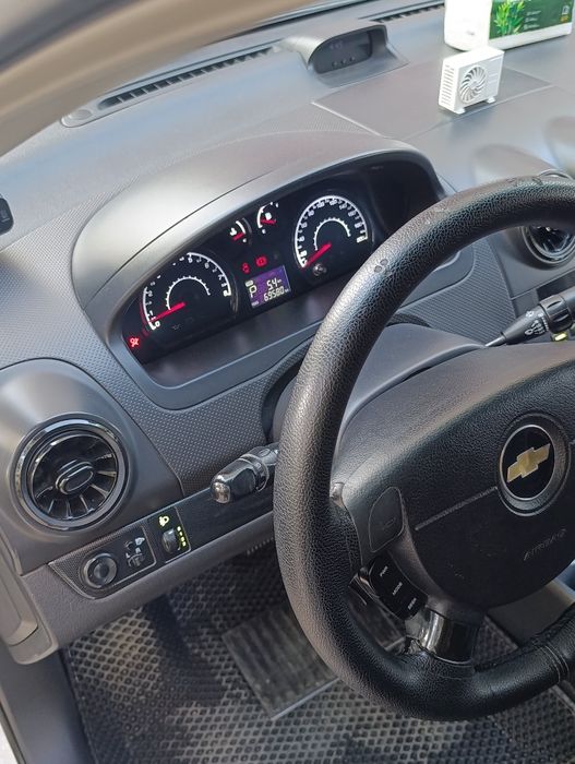 Nexia3 сотилади 8000$