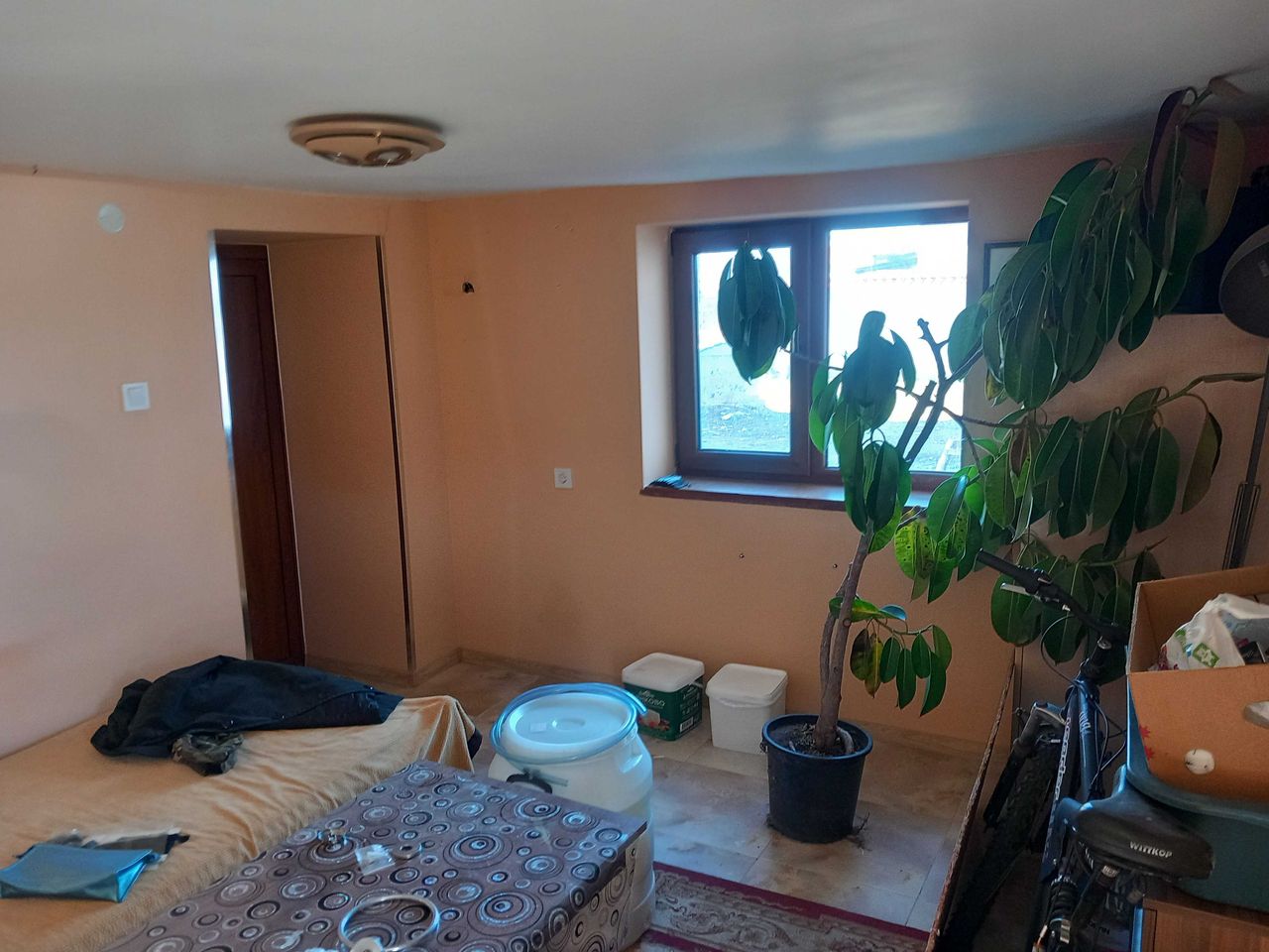 Продава се Къща в с. Горно Сахране, Област Стара Загора - 120 кв.м за 992 €/кв.м - Снимка #16