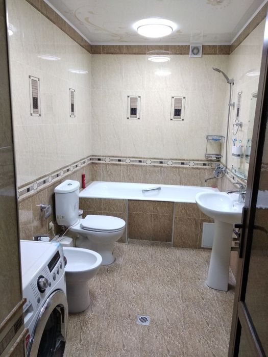 Ракат махалля дом с бассейном