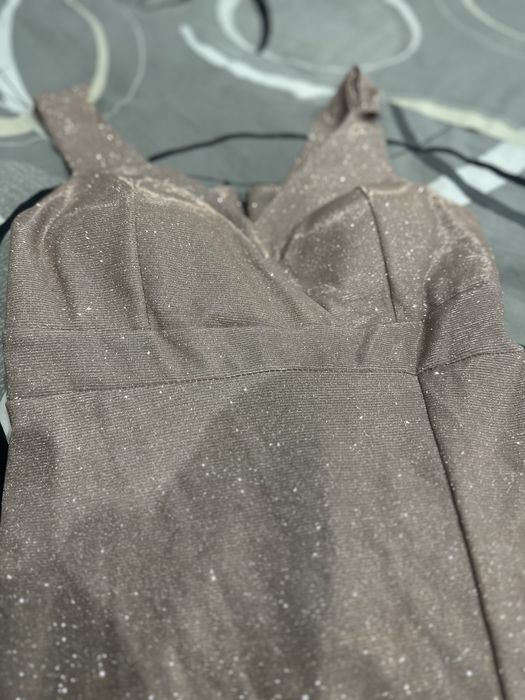 Дамска официална рокля