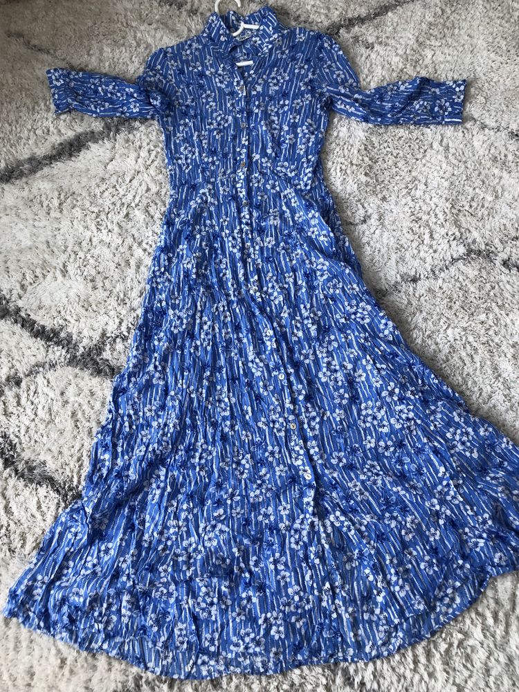 Рокля ZARA xs размер