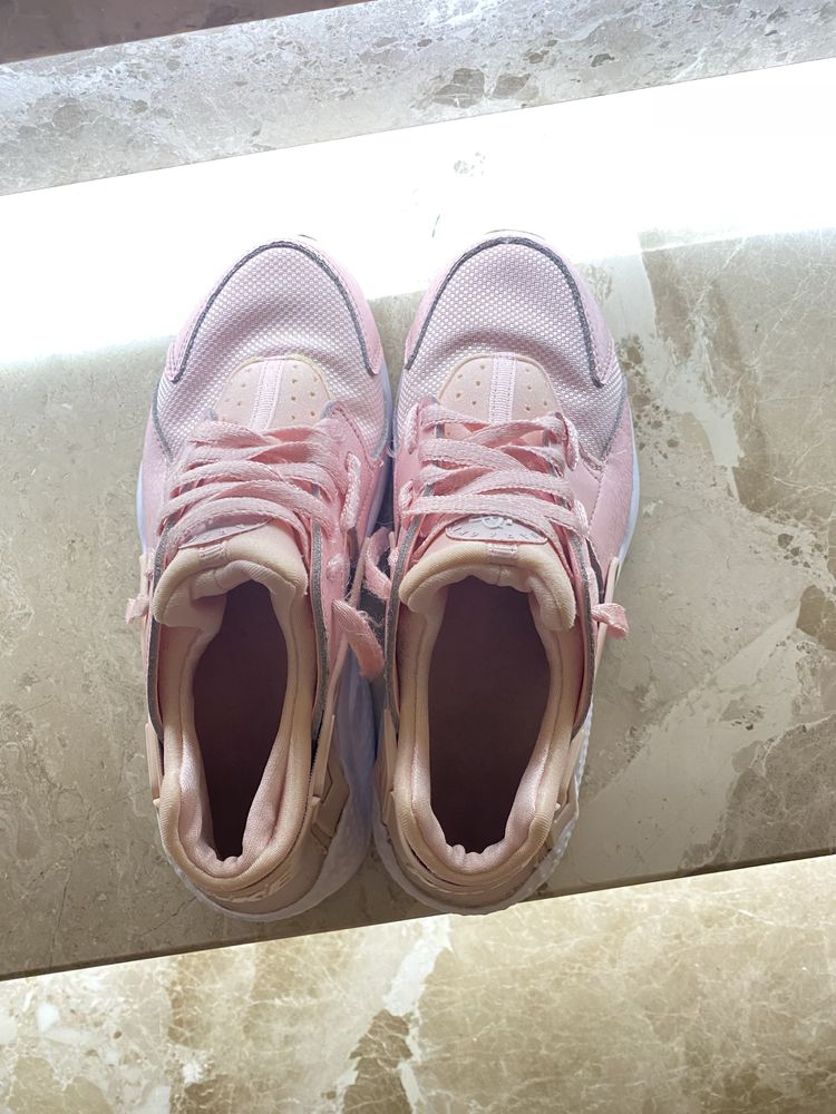 Маратонки Nike
