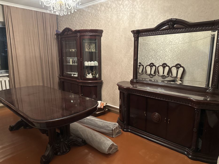 Продается комод сервантом гостевая