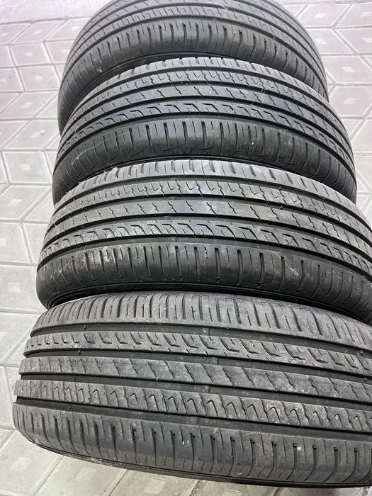 Vand cauciucuri 215/65/R17