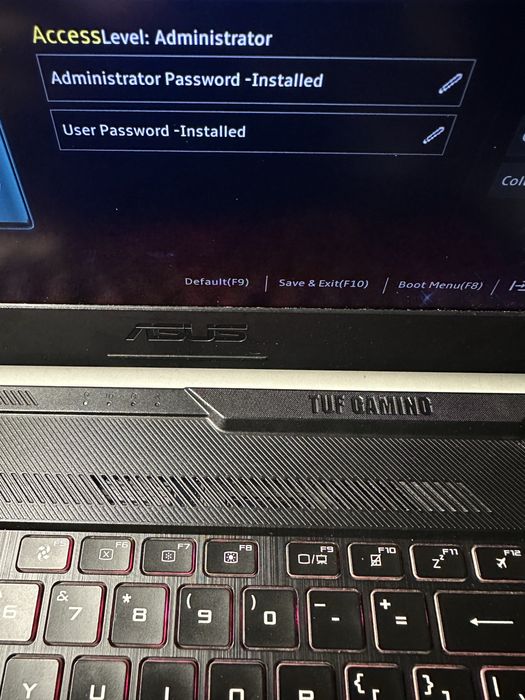 Laptop asus gaming tuf a15 problema cip bios.