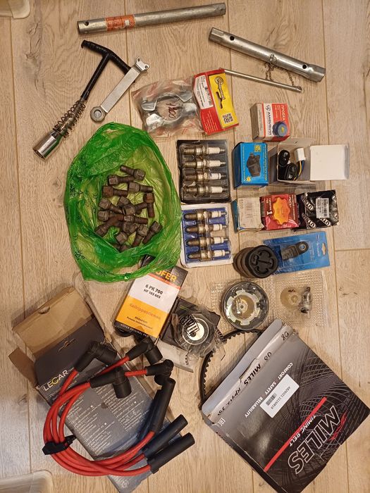 Запчасти на ВАЗ 2114/15 8клап.