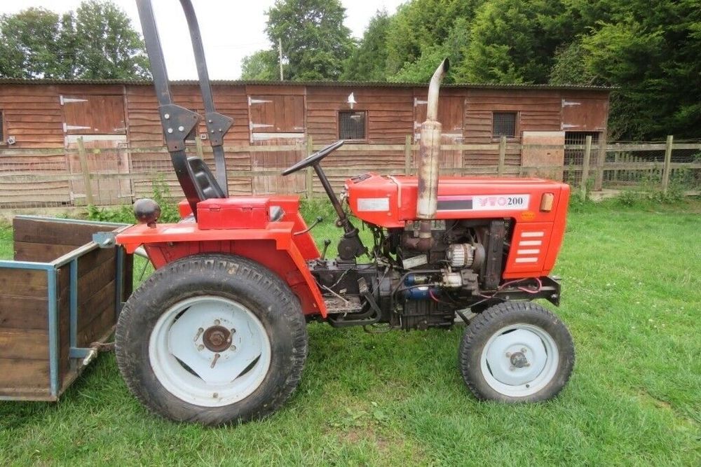 Tractor Yto 200 Recent Adus