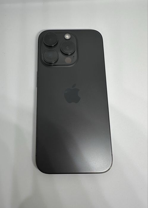 iPhone 15 Pro 128GB 100% батерия много добро състояние