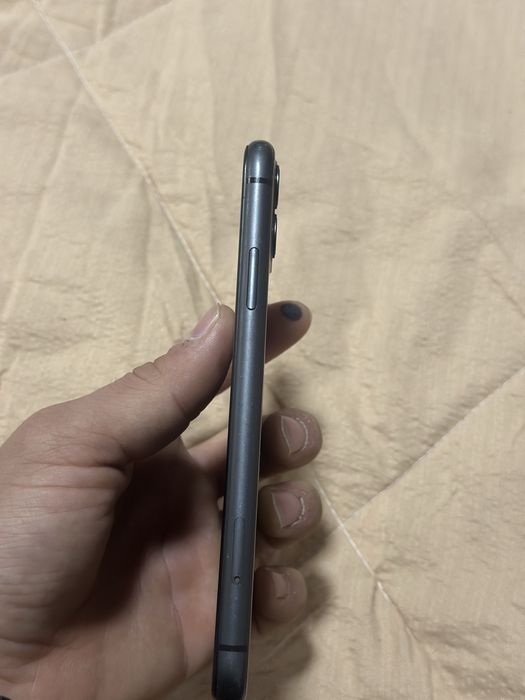 Продается Iphone 11