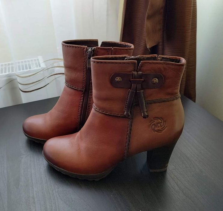 Ghete piele, dama Marco Tozzi, mărimea 36 jumate