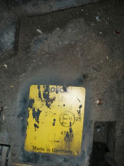 Продам бампер и фары