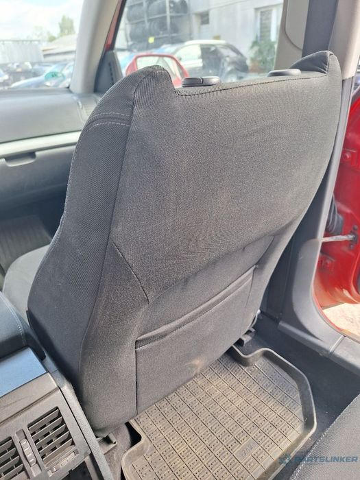 Scaun fata, pasager dreapta SKODA OCTAVIA II Combi 1Z5 2004 - 2013