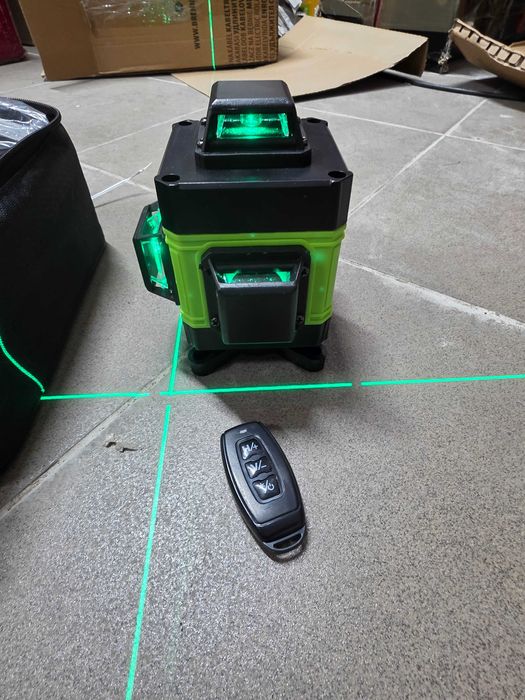 Nivelă laser Weytoll cu 16 linii