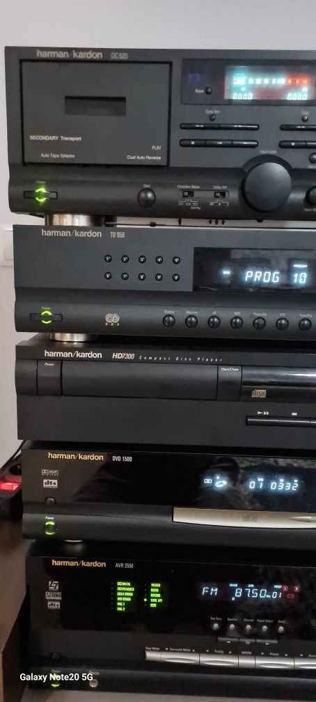 Linie audio Harman Kardon deosebită!