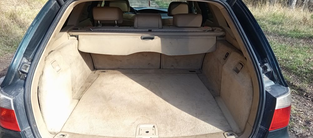 Продавам бмв е 61 3.0 хд 231