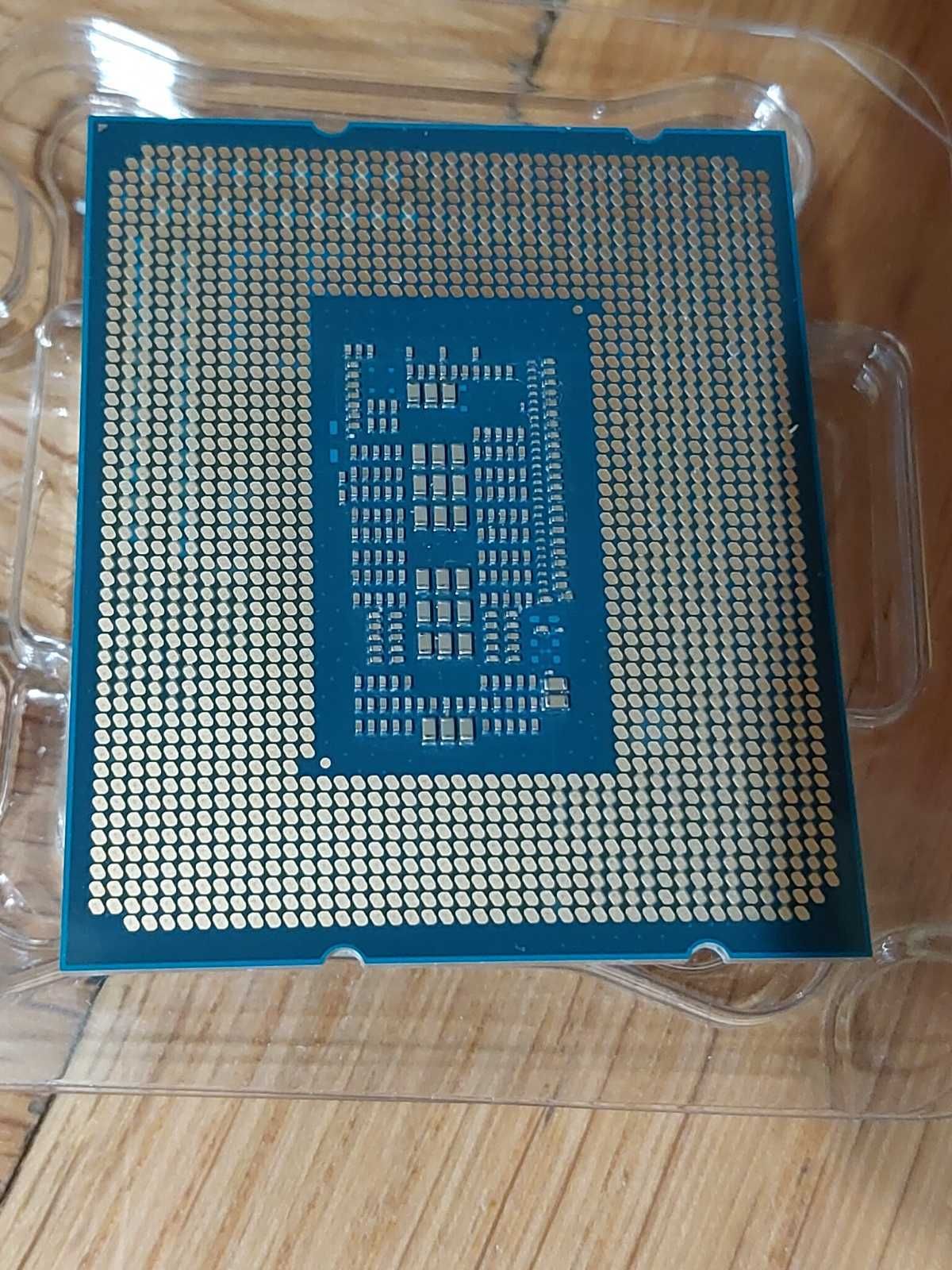 Intel Core i9 12900K, 12900KF 16-ядрен, LGA 1700
