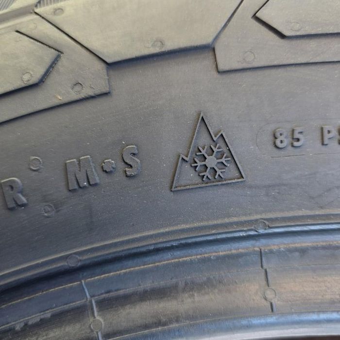 Anvelope M+S Continental 235/65/16C DOT 2020