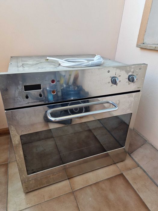 Фурна за вграждане NARDI