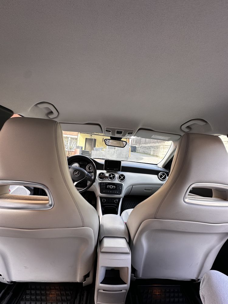 Mercedes Benz A180 automat 1.6 benzina, an 2013