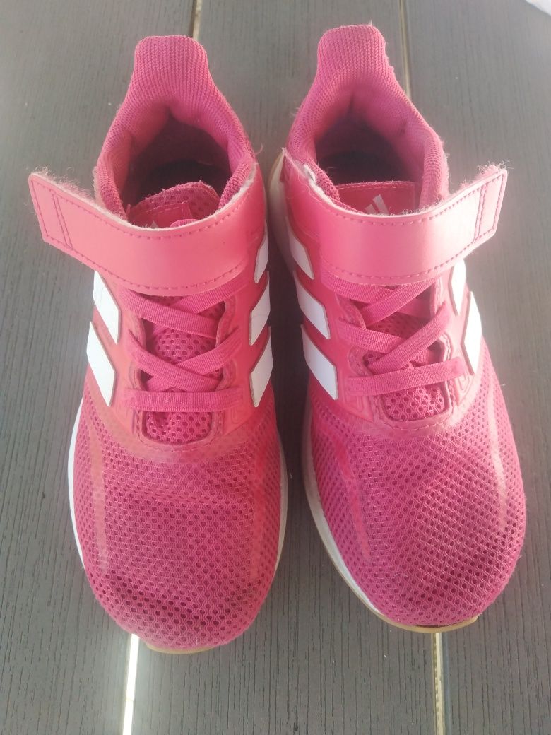 Adidași Adidas nr 29