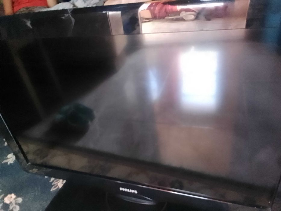 Vând televizor Philips utilizat