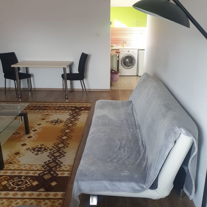 Apartament o cameră . 50 mp zona Balcescu