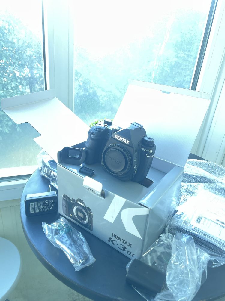 4000 lei Pentax K-3 Mark III DSLR 25.7MP 4K