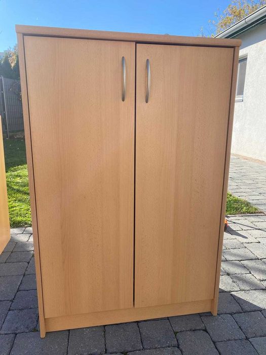 Vând comode în stare foarte bună