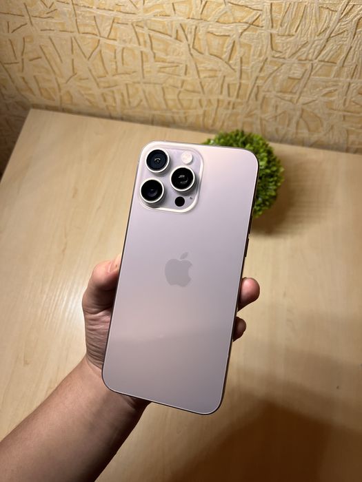 iPhone 15 Pro Max 256GB 88%. В отличном состоянии!