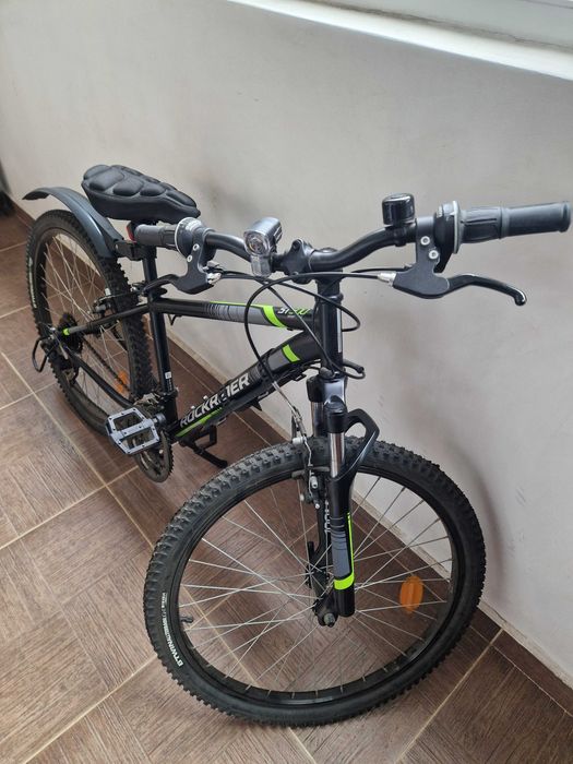 Vand bicicleta ROCKRIDER ST 500, diametru roti 24", stare perfecta