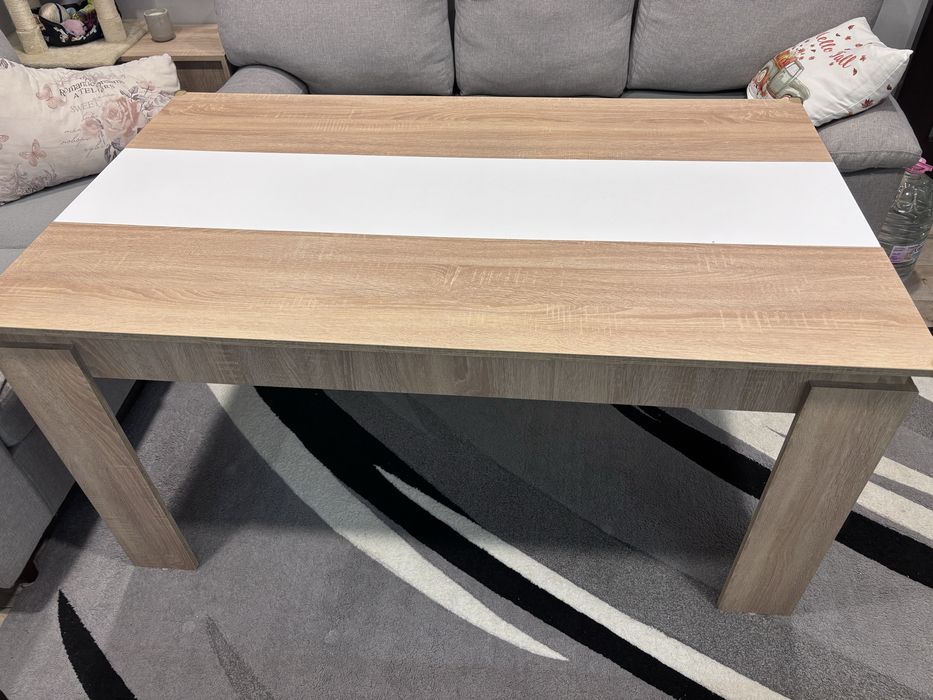 Кухненска маса с 2 стола