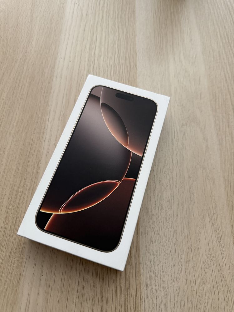 iPhone 16 Pro Max