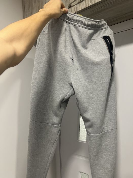 Nike Tech Fleece M
