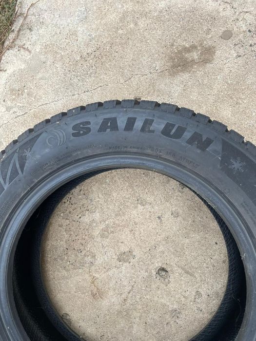 SAILUN 185/60/15 почти новые