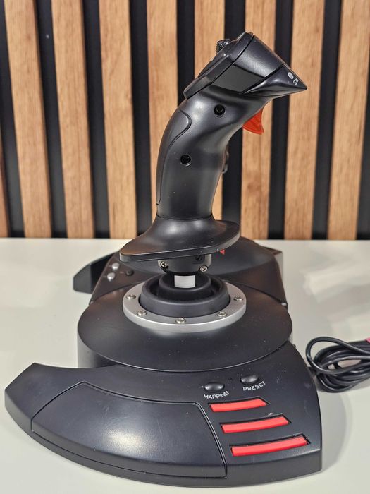 Controller Zbor Thrustmaster T-Flight Hotas X V2 compatibil PC sau PS3
