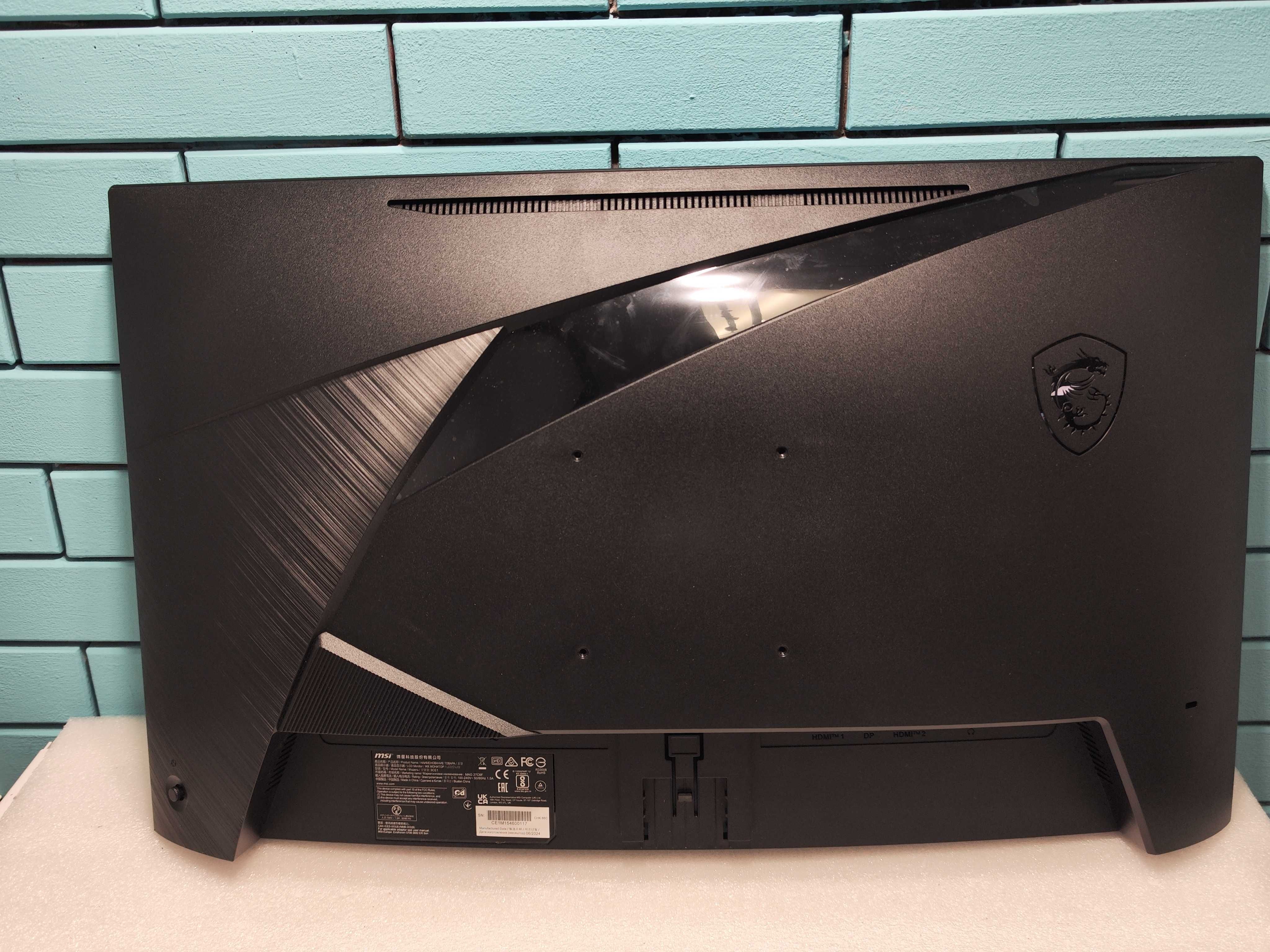 За части Монитор MSI MAG 27C6F