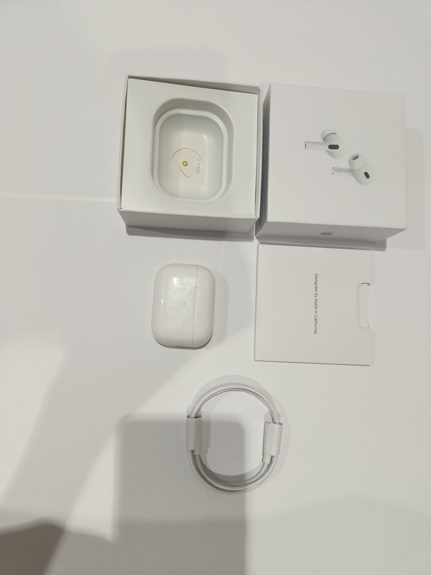 AirPods 2 ( a 2-a generatie)