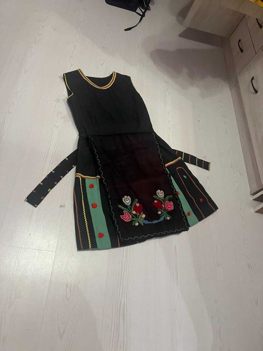 Детска старозагорска носия с опашки